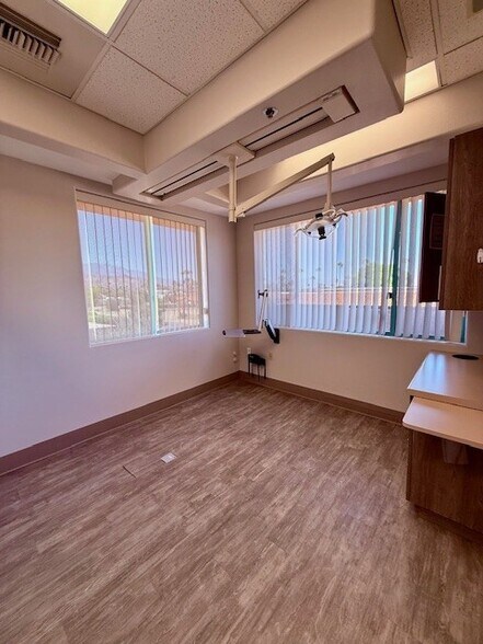 More Photos Of 73929 Larrea St, Palm Desert Medical For Sale