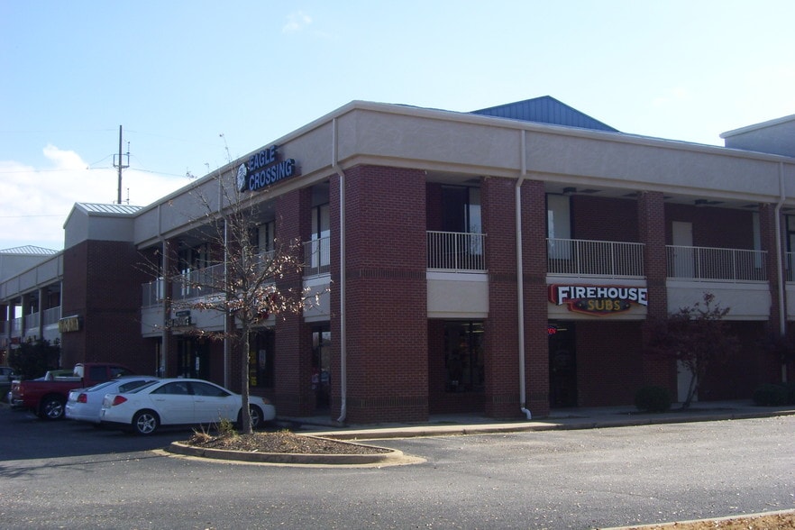 More Photos Of 1907 S College St, Auburn Storefront Retail Office For Lease