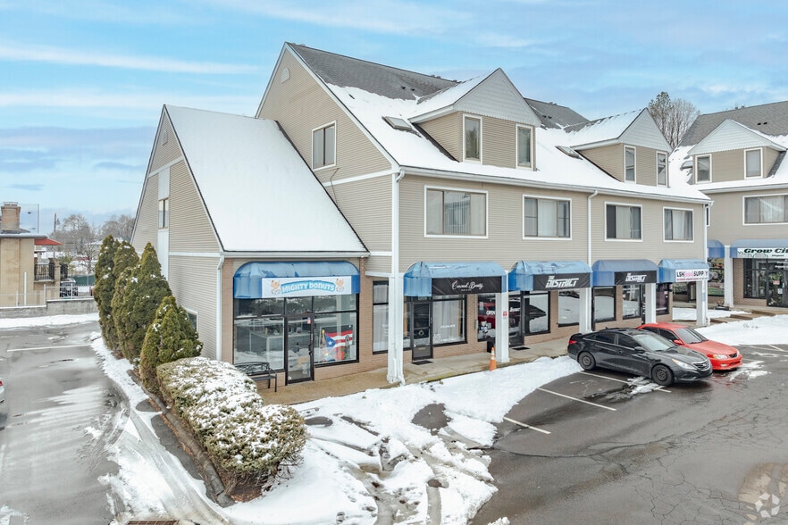 More Photos Of 1700 Dixwell Ave, Hamden General Retail For Lease