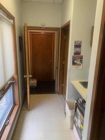 More Photos Of 35 Brant Ave, Clark Office For Sale
