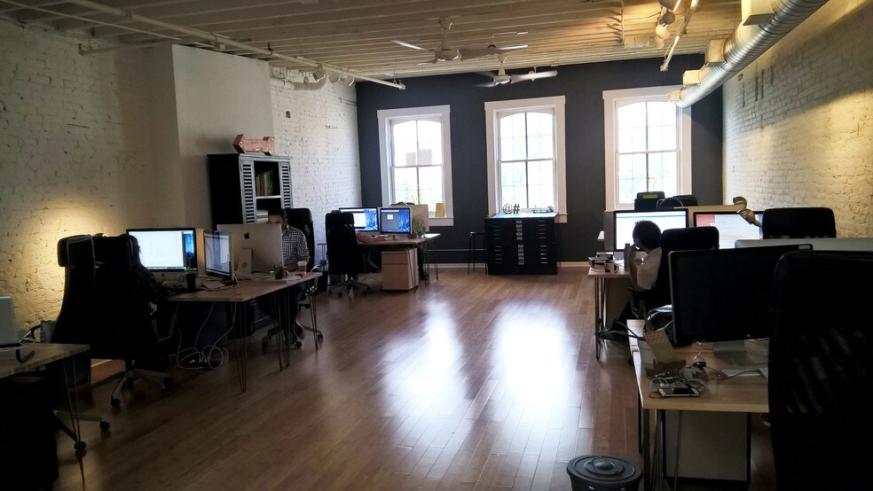 More Photos Of 219 Cuthbert St, Philadelphia Loft Creative Space For Lease