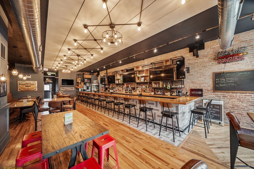 More Photos Of 1610 W North Ave, Chicago Storefront Retail Residential For Sale