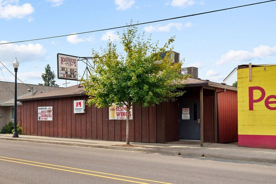 More Photos Of 335 E 3rd St, Lafayette Bar For Sale