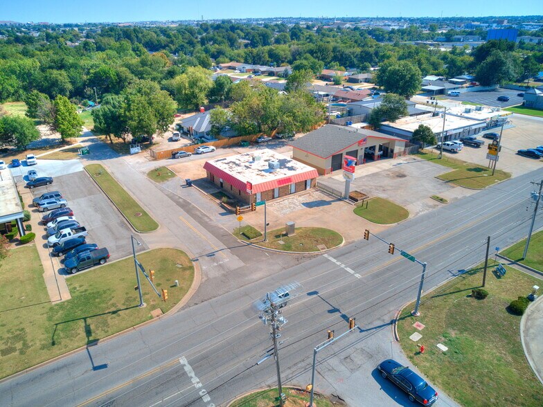 More Photos Of 6700 S Western Ave, Oklahoma City Office For Sale