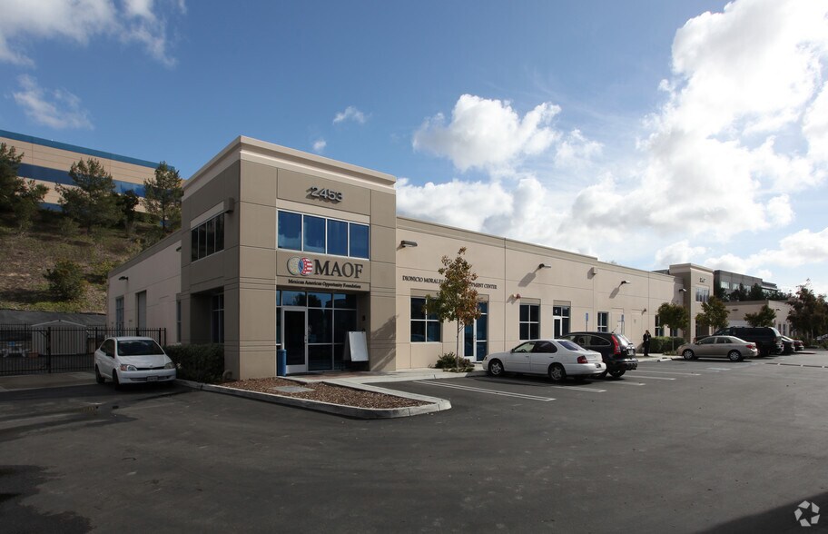 More Photos Of 2453 Fenton St, Chula Vista Research And Development For Lease