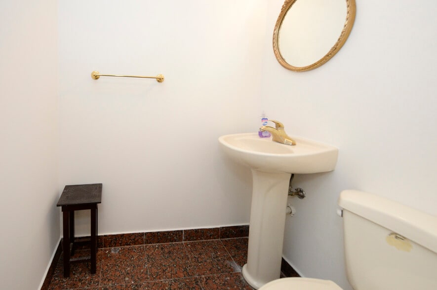 More Photos Of 235 Prospect Ave, Hackensack Apartments For Sale