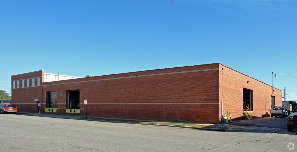 More Photos Of 1801 Roseneath Rd, Richmond Warehouse For Sale