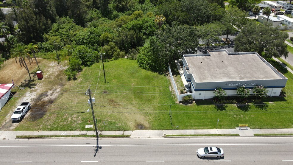 More Photos Of 610 N US Highway 41, Ruskin Land For Sale