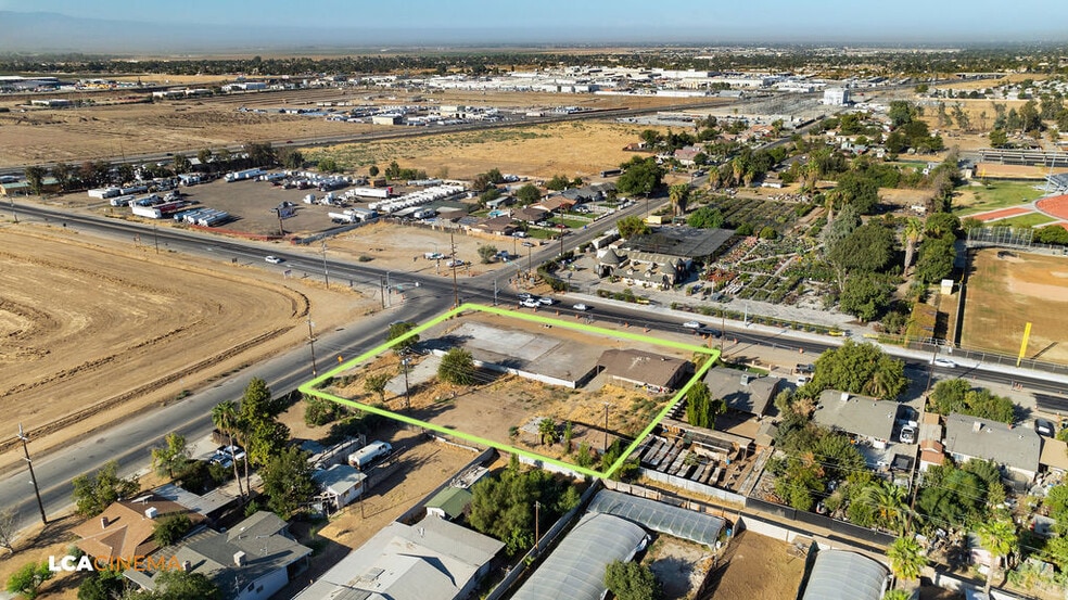 More Photos Of 301 Morning Dr, Bakersfield Land For Sale