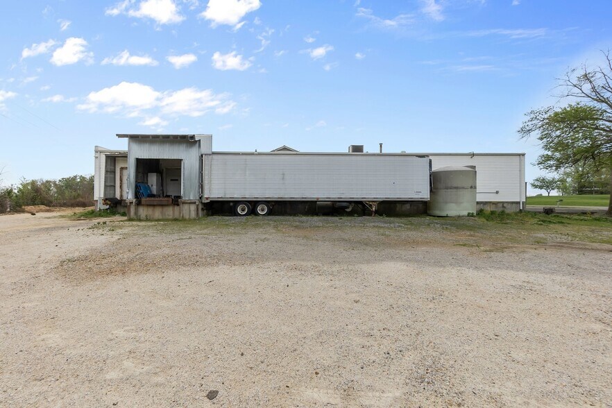 More Photos Of 3006 State Highway FF, Jackson Industrial For Sale