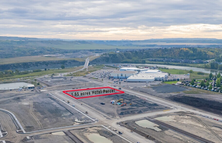 More Photos Of 255 Rockland Ave, Cochrane Land For Sale