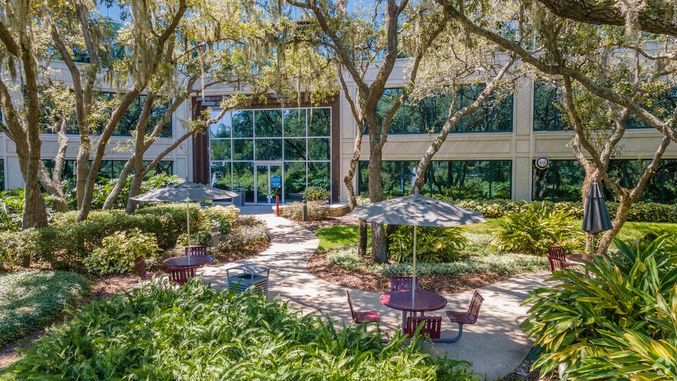 More Photos Of 8875 Hidden River Pkwy, Tampa Office For Lease