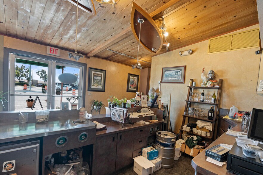 More Photos Of 11261 Merritt St, Castroville Specialty For Sale