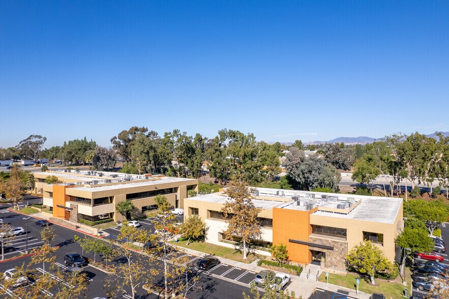 More Photos Of 25231 Paseo de Alicia, Laguna Hills Office For Lease