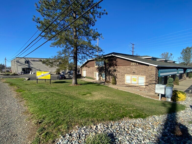 Primary Photo Of 3971 Durock Rd, Shingle Springs Showroom For Sale