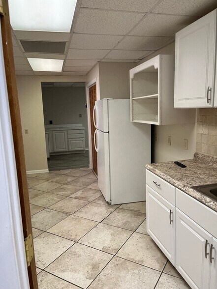 More Photos Of 1329 Kingsley Ave, Orange Park Office For Lease