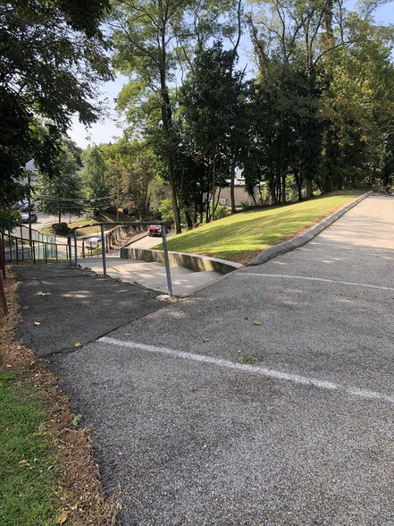 More Photos Of 1 Van Cortlandt Ave, Ossining Telecom Hotel Data Hosting For Sale