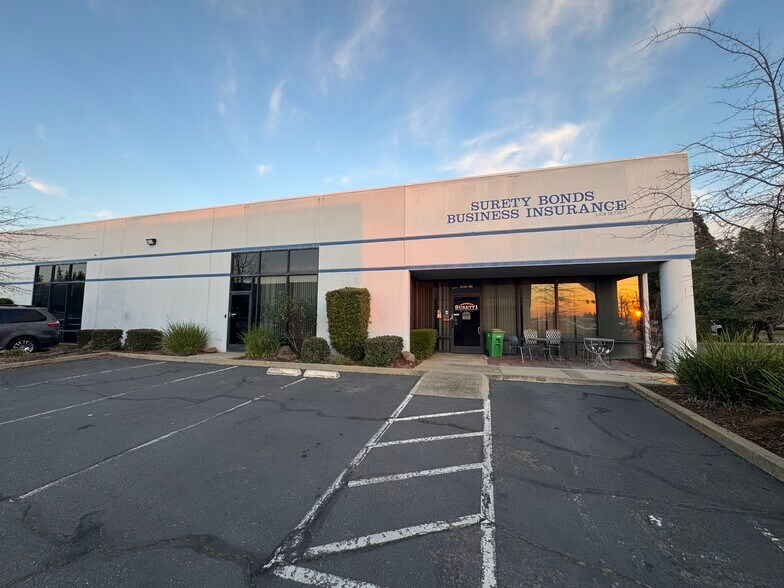 More Photos Of 3225 Monier Cir, Rancho Cordova Flex For Lease