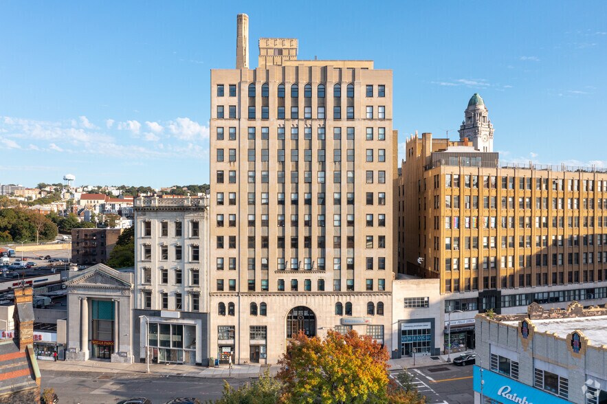 More Photos Of 20 S Broadway, Yonkers Office For Lease