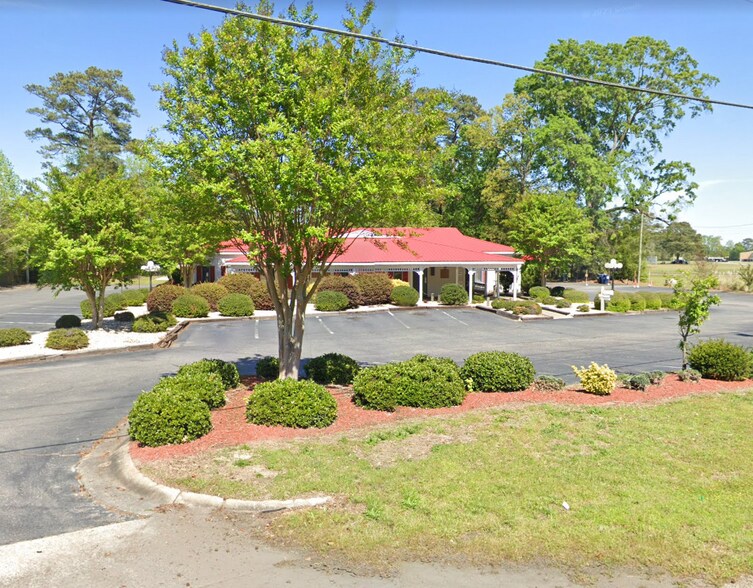 More Photos Of 3009 E Ash St, Goldsboro Restaurant For Sale