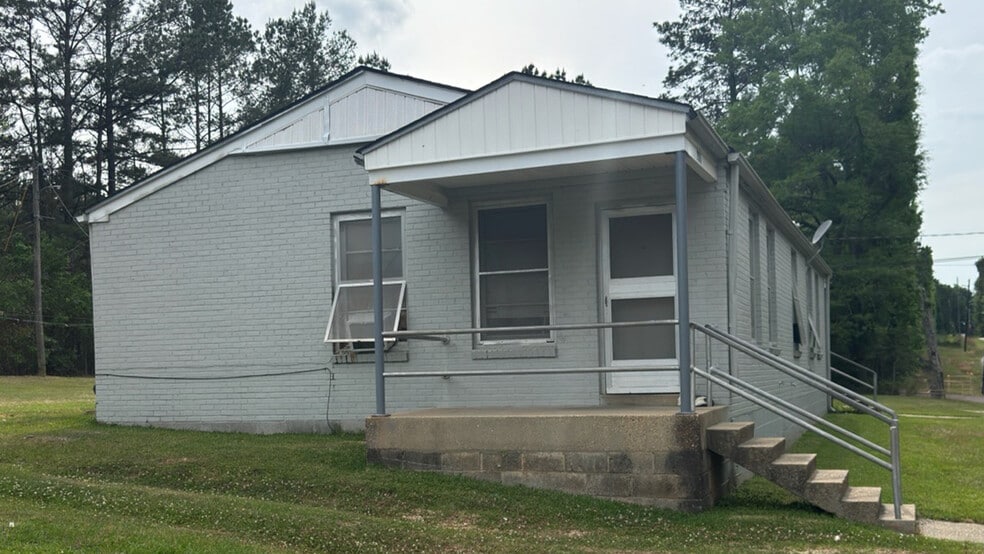 More Photos Of 1116 Ash Ave, Richton Apartments For Sale