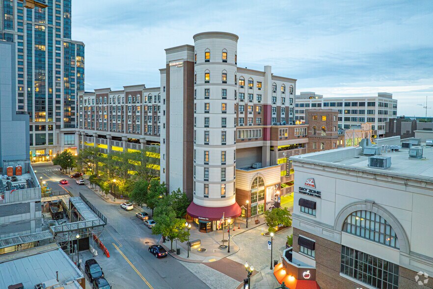 More Photos Of 33 LeCount Pl, New Rochelle Unknown For Lease