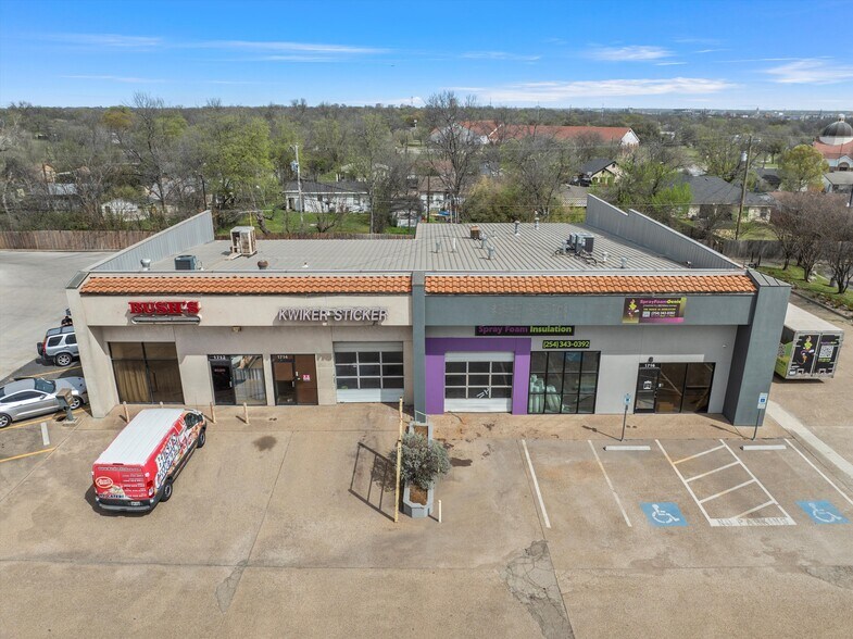 Primary Photo Of 1712 S Valley Mills Dr, Waco Industrial For Sale