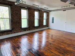 More Photos Of 3913-3915 Eastern Ave, Cincinnati Storefront Retail Office For Lease