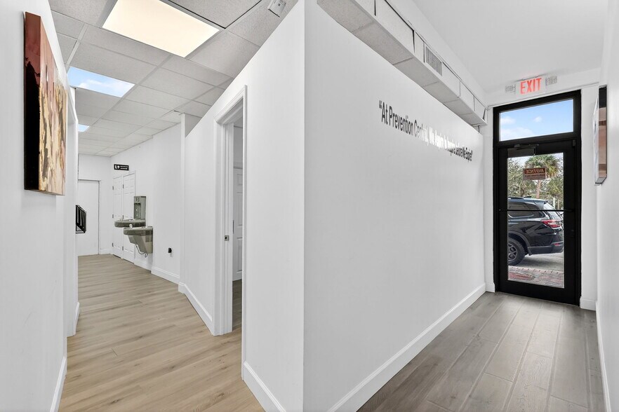 More Photos Of 129 N 5th St, Fort Pierce Storefront Retail Residential For Lease