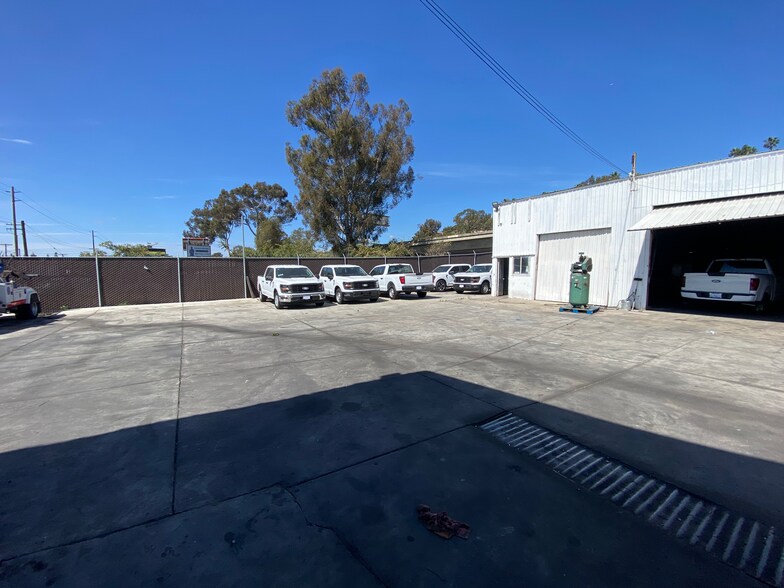 More Photos Of 7620 North Ave, Lemon Grove Service For Lease