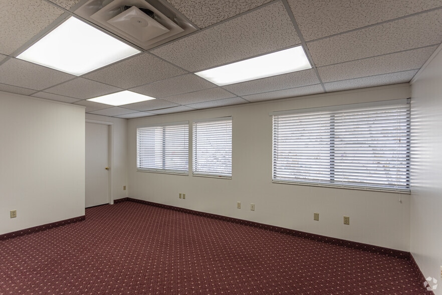 More Photos Of 1140 36th St, Ogden Office For Lease