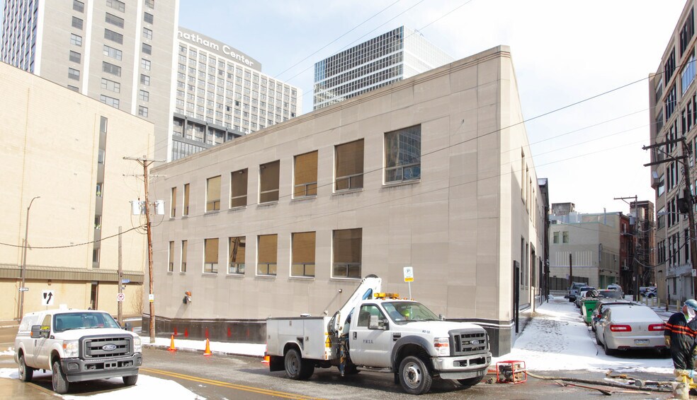 More Photos Of 710 Fifth Ave, Pittsburgh Office Residential For Sale