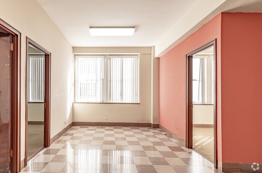 Photo of 8th Floor Ste 837