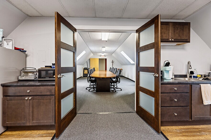More Photos Of 323 State St, Augusta Office Residential For Sale