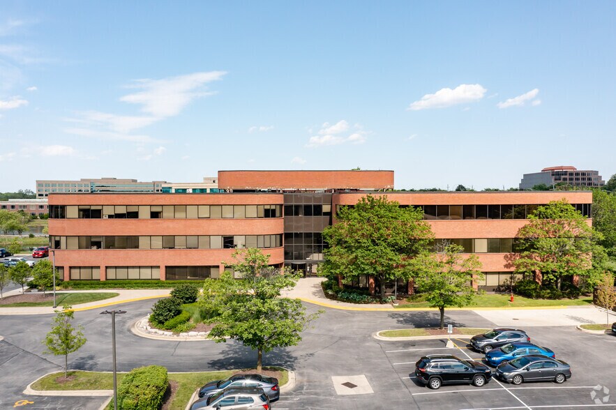 More Photos Of 2525 Cabot Dr, Lisle Office For Lease