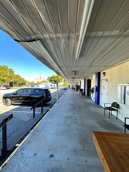 More Photos Of 2250 N Andrews Ave, Pompano Beach Warehouse For Lease
