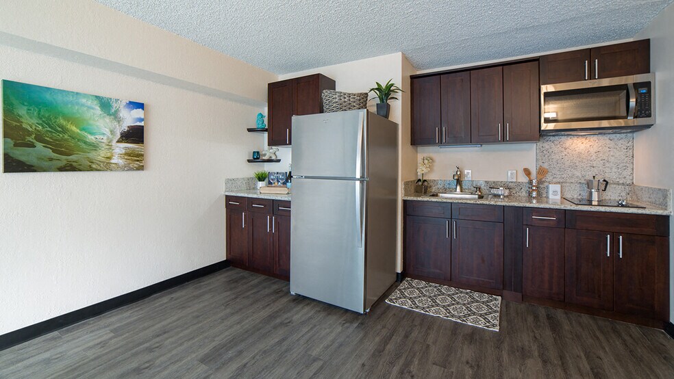 More Photos Of 441 Walina St, Honolulu Apartments For Sale