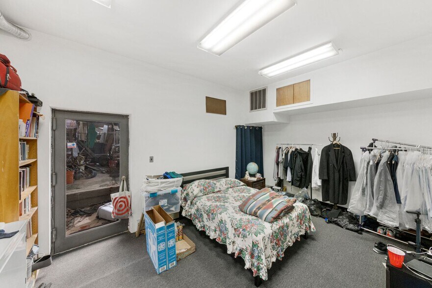 More Photos Of 12516 Jamaica Ave, Richmond Hill Apartments For Sale