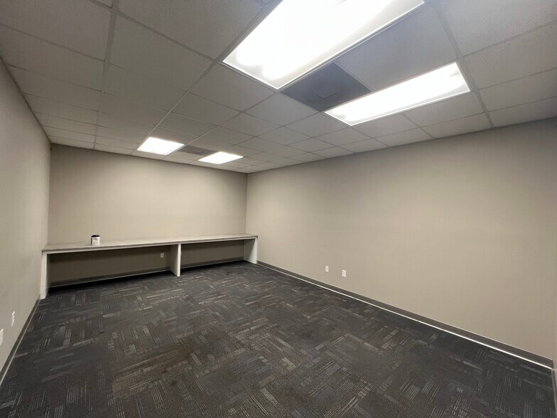 More Photos Of 810 E Craig St, Atmore Medical For Sale