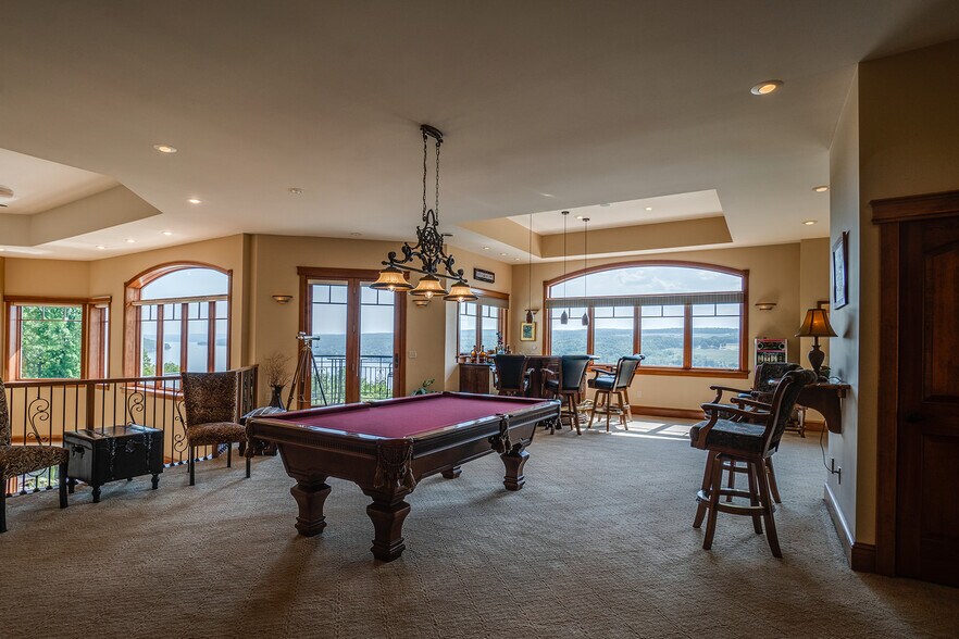 More Photos Of 3450 Esperanza Rd, Keuka Park Specialty For Sale