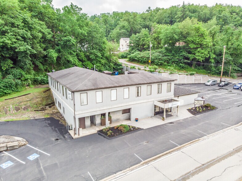 More Photos Of 1617 Banksville Rd, Pittsburgh Restaurant For Sale