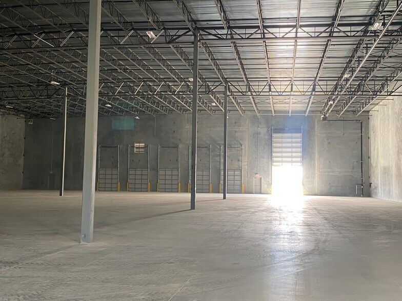 More Photos Of 2694 Twinwood Pky, Brookshire Industrial For Sale