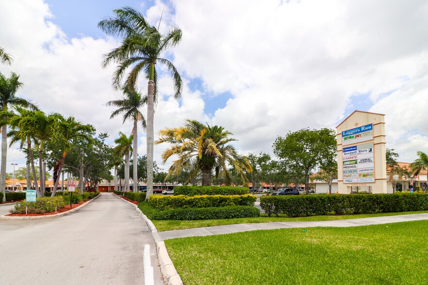 More Photos Of 11383-11445 Palmetto Park Rd, Boca Raton Unknown For Lease