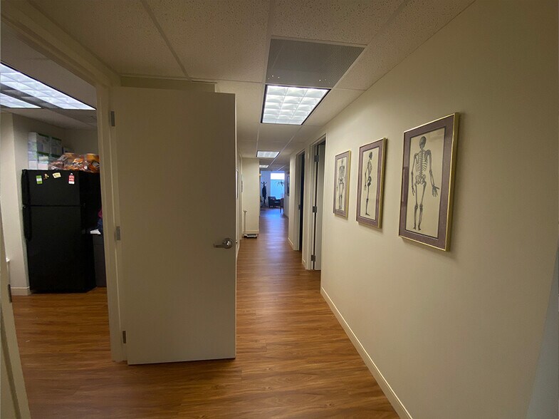 More Photos Of 79 West St, Annapolis Office For Sale