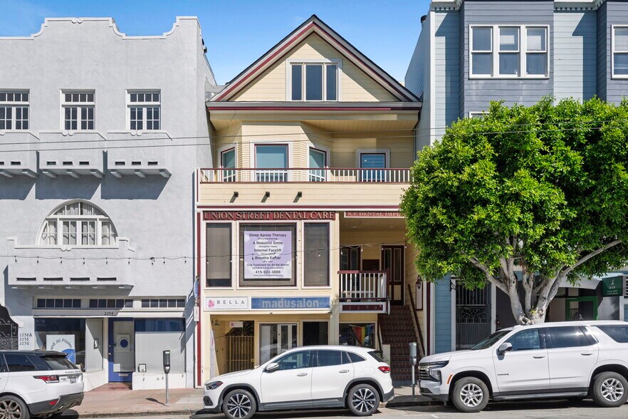 More Photos Of 2250 Union St, San Francisco Storefront Retail Office For Lease