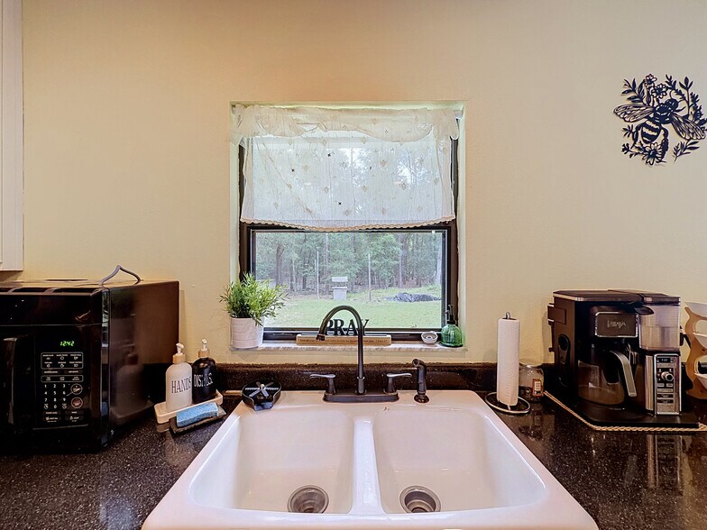 More Photos Of 26311 Willow St, Brooksville Specialty For Sale
