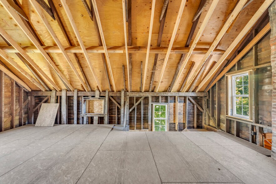 More Photos Of 4591 W Streetsboro Rd, Richfield Office For Sale