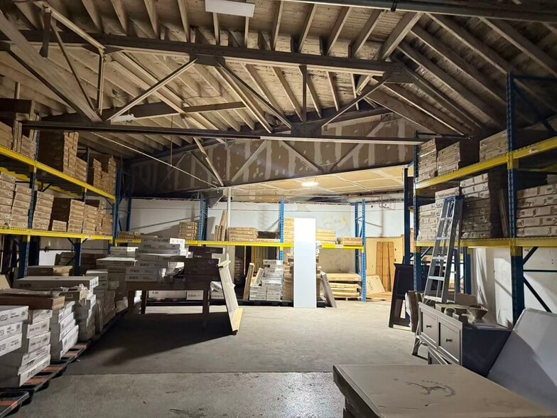 More Photos Of 42-52 Federal ave, Quincy Manufacturing For Sale