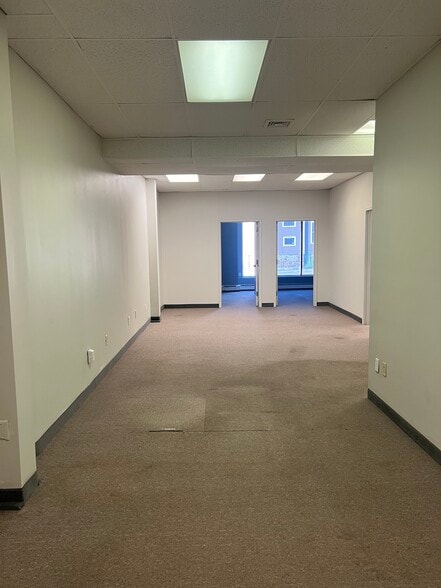 More Photos Of 546 Valley Rd, Upper Montclair Medical For Lease