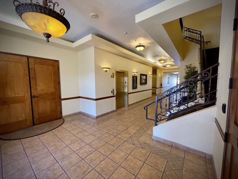 More Photos Of 10521 Jeffreys St, Henderson Medical For Lease